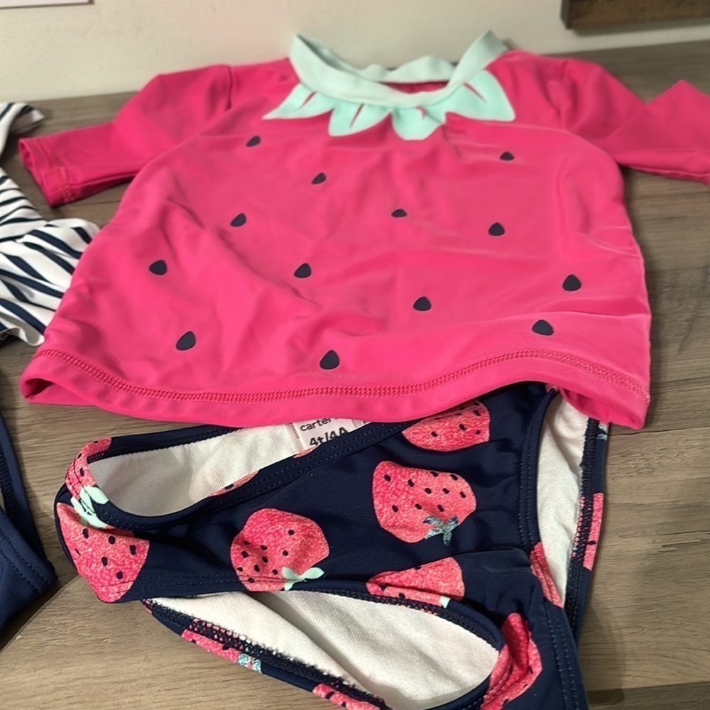 EUC! Disney 4T Minnie Mouse Rashguard Swim Set AND CARTER'S STRAWBERRY Rashguard - Picture 4 of 11